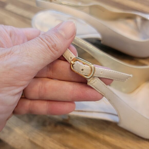 Nina Ricci Cream Satin Slingback Sandals w Rhinestone Accent Open Toe - Picture 12 of 15